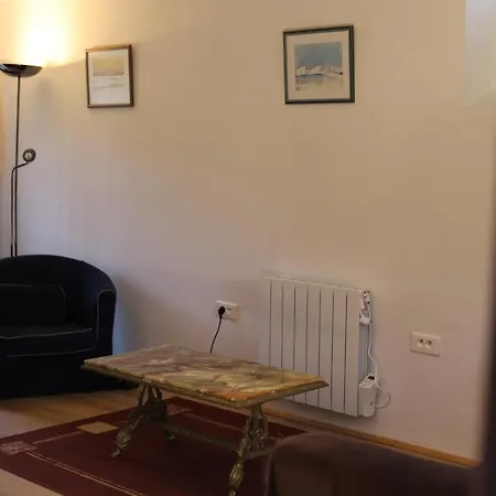 L'atelier @ Le Prielle בית נופש *